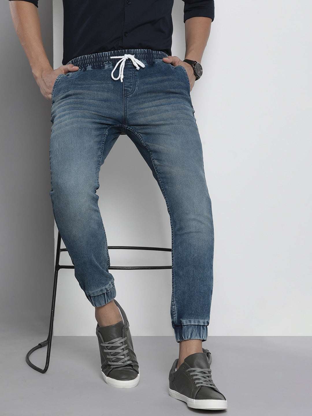 Men's Blue Slim Fit Solid Mid-Rise Stretchable Denim Joggers
