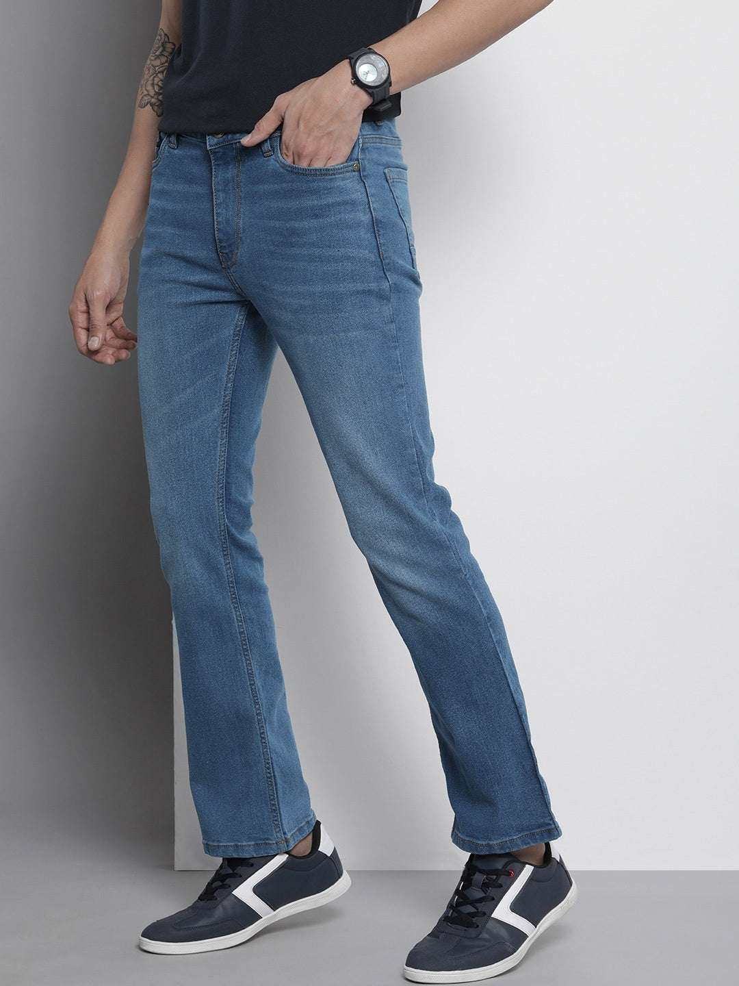 Men's Blue Bootcut Fit Solid Casual Jeans - Image 2