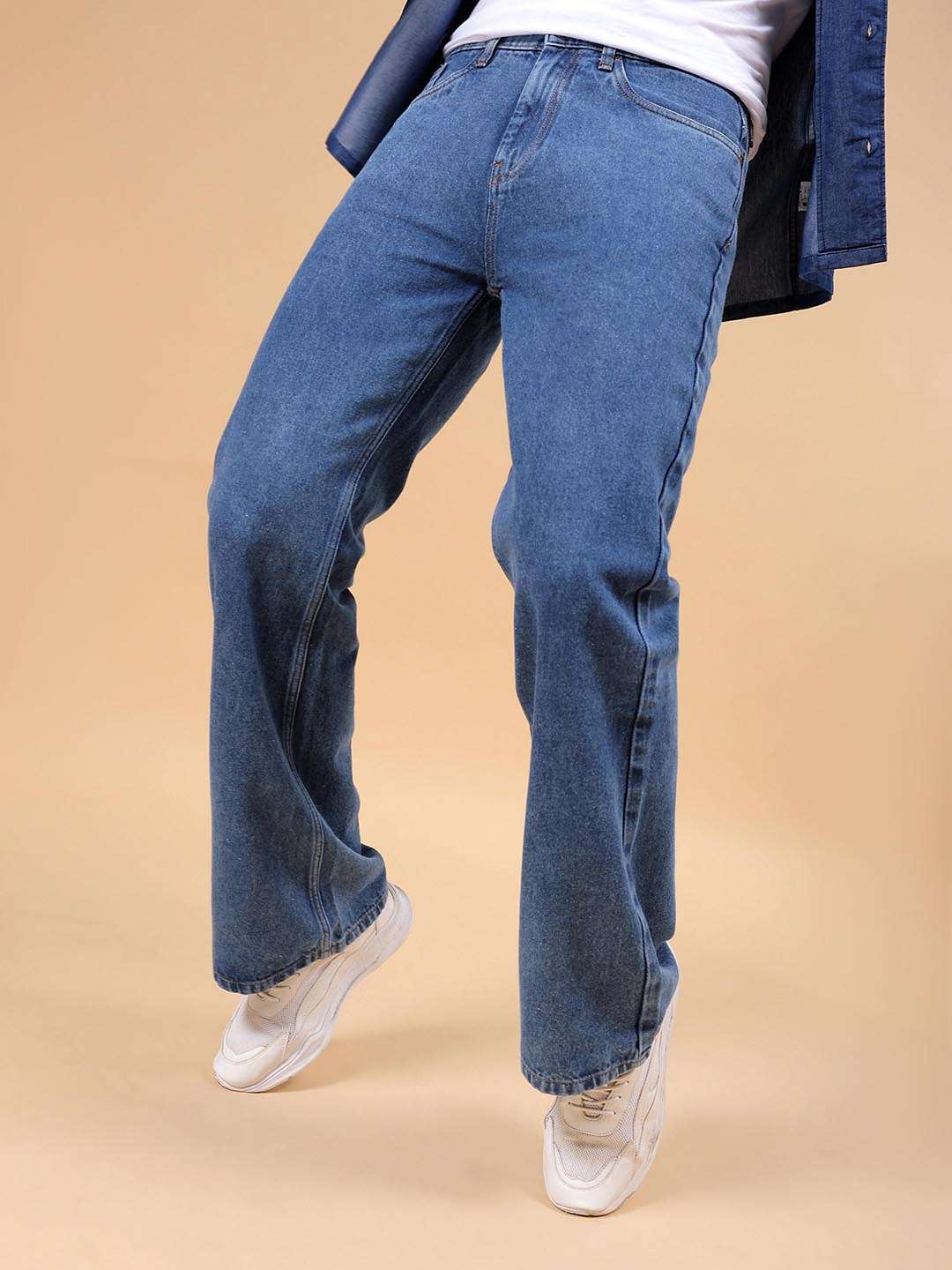 Men's Blue Bootcut Loose Fit Solid Mid-Rise Jeans