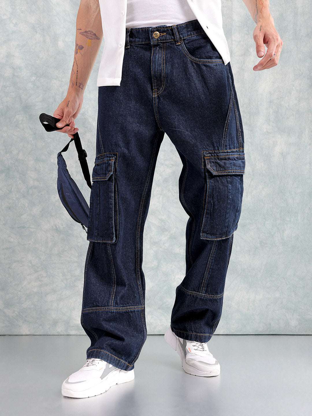 Men's Navy Blue Relaxed Fit Distressed Mid-Rise Cargo Denim