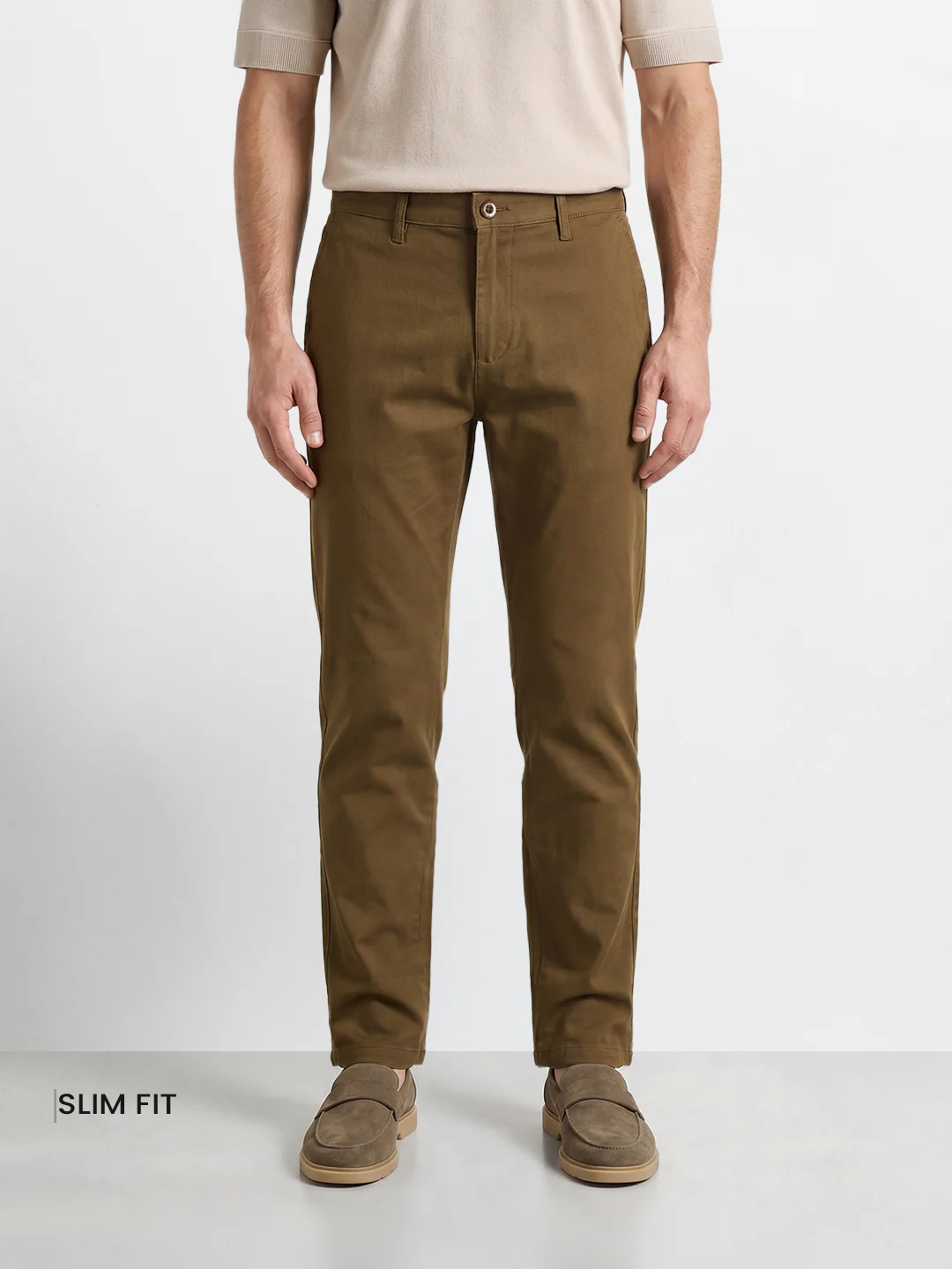Men's Khaki Slim Fit Solid Chino - Image 2