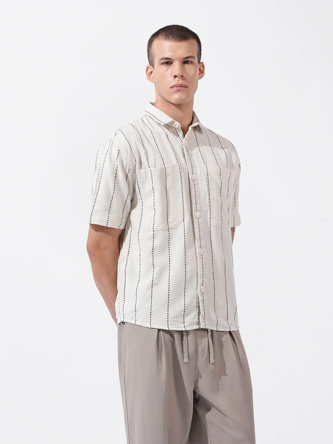 Men's Off White Relaxed Fit Striped Resort Wear Shirt - Image 4