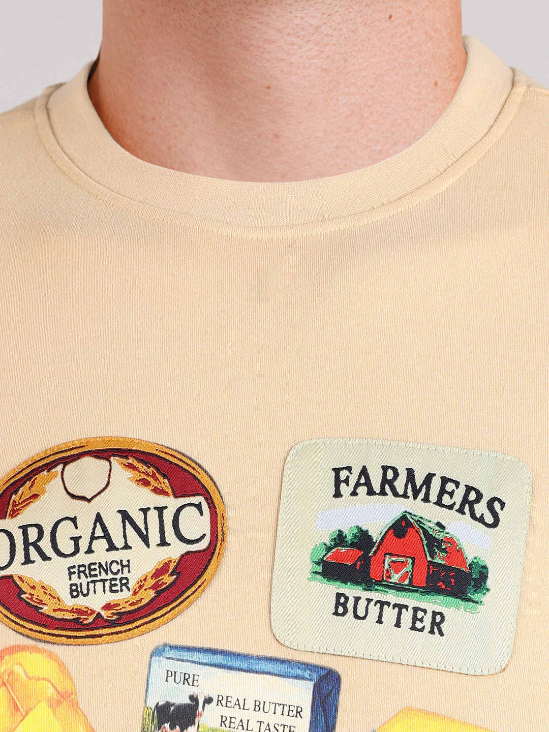 Men's Beige Relaxed Fit Printed Casual T-Shirt - Image 3