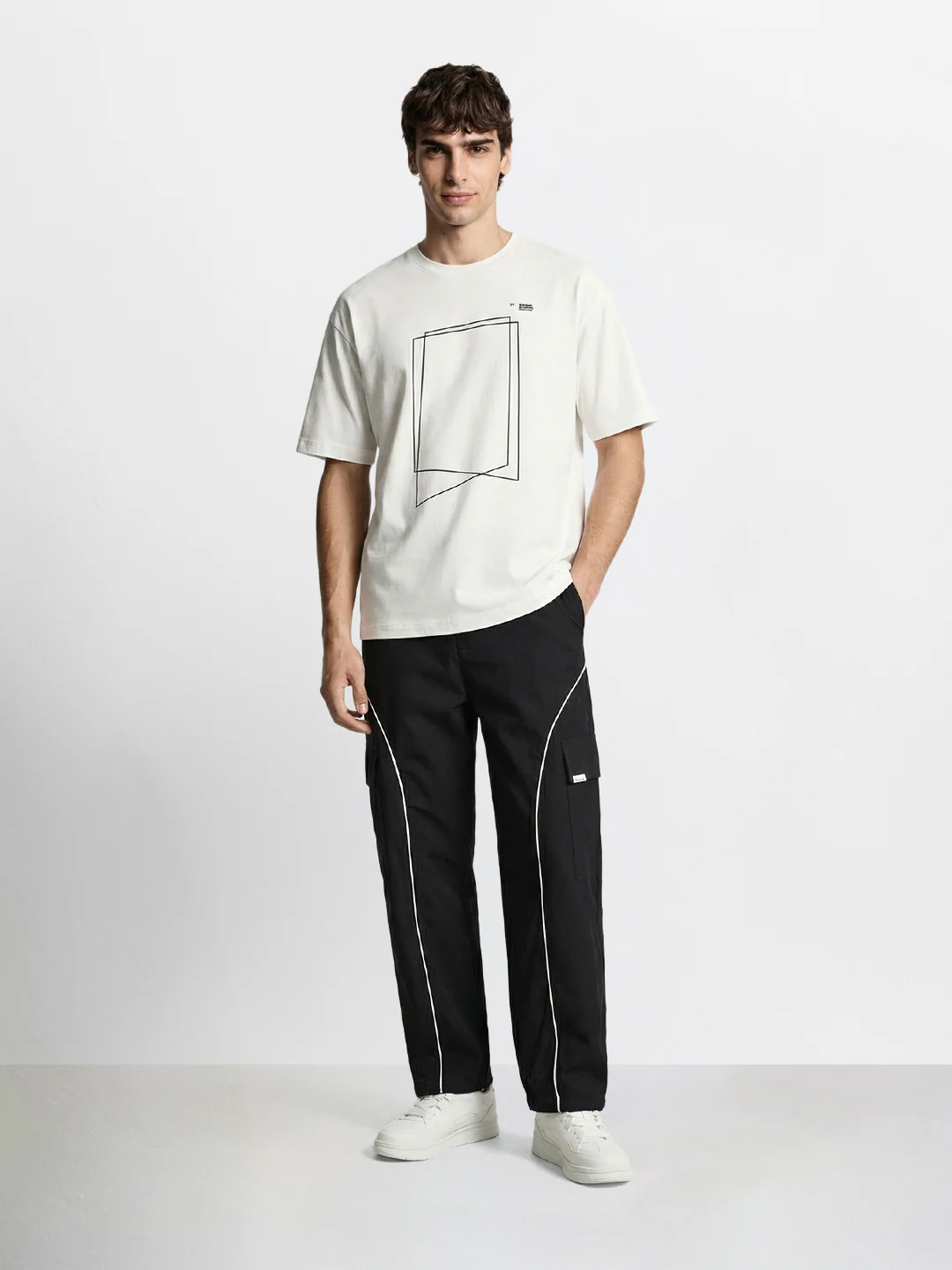 Men's Black Baggy Fit Solid Utility Cargo - Image 5