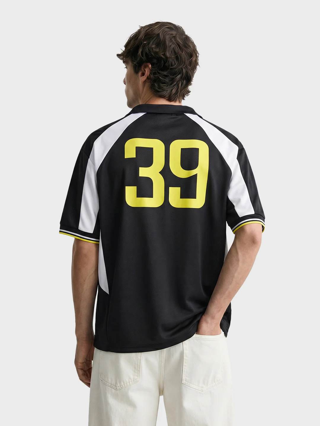 Men's Black Oversized Fit Graphic Printed Casual T-Shirt - Image 5