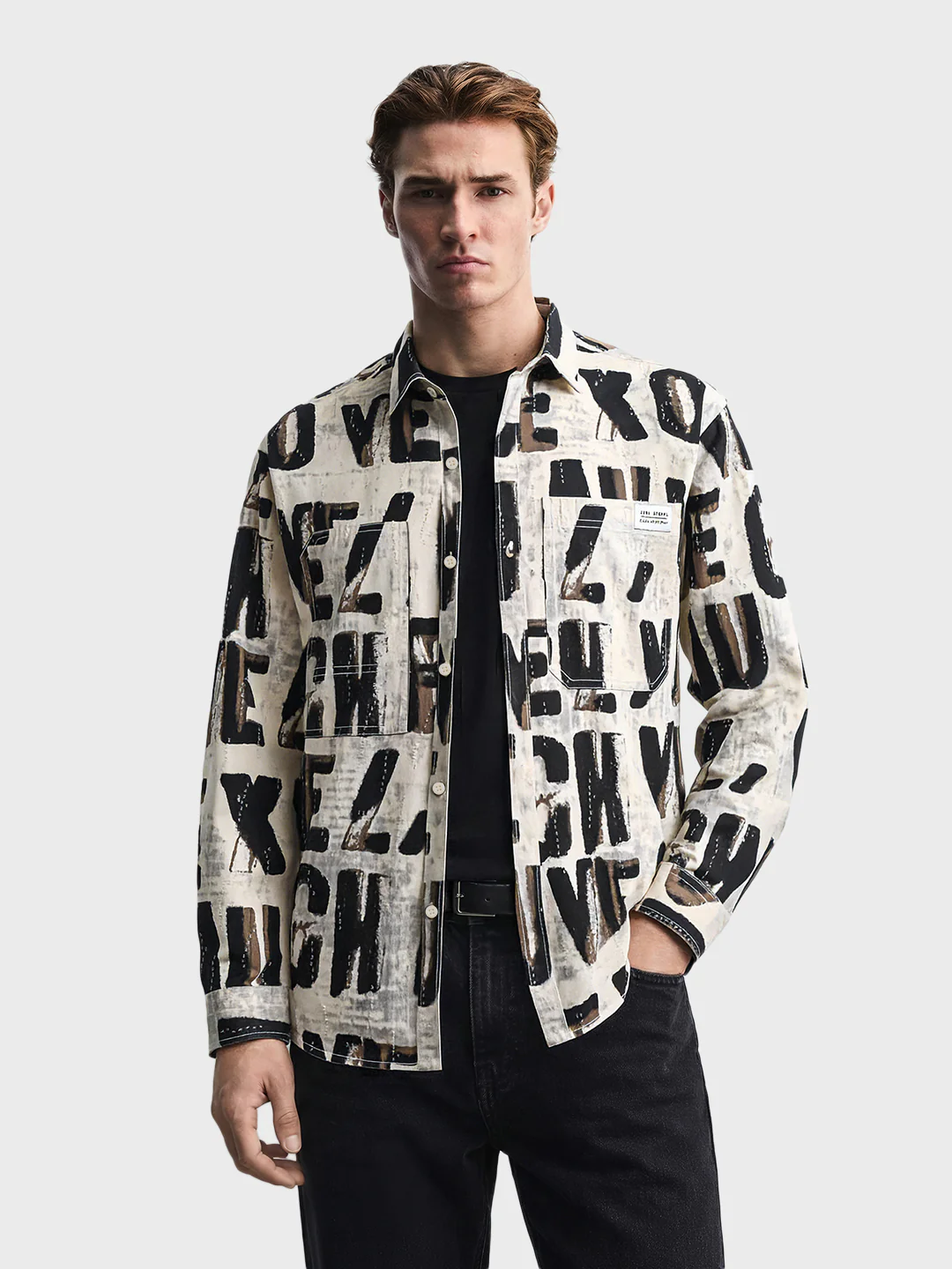Men's Black Regular Fit Printed Casual Shirt