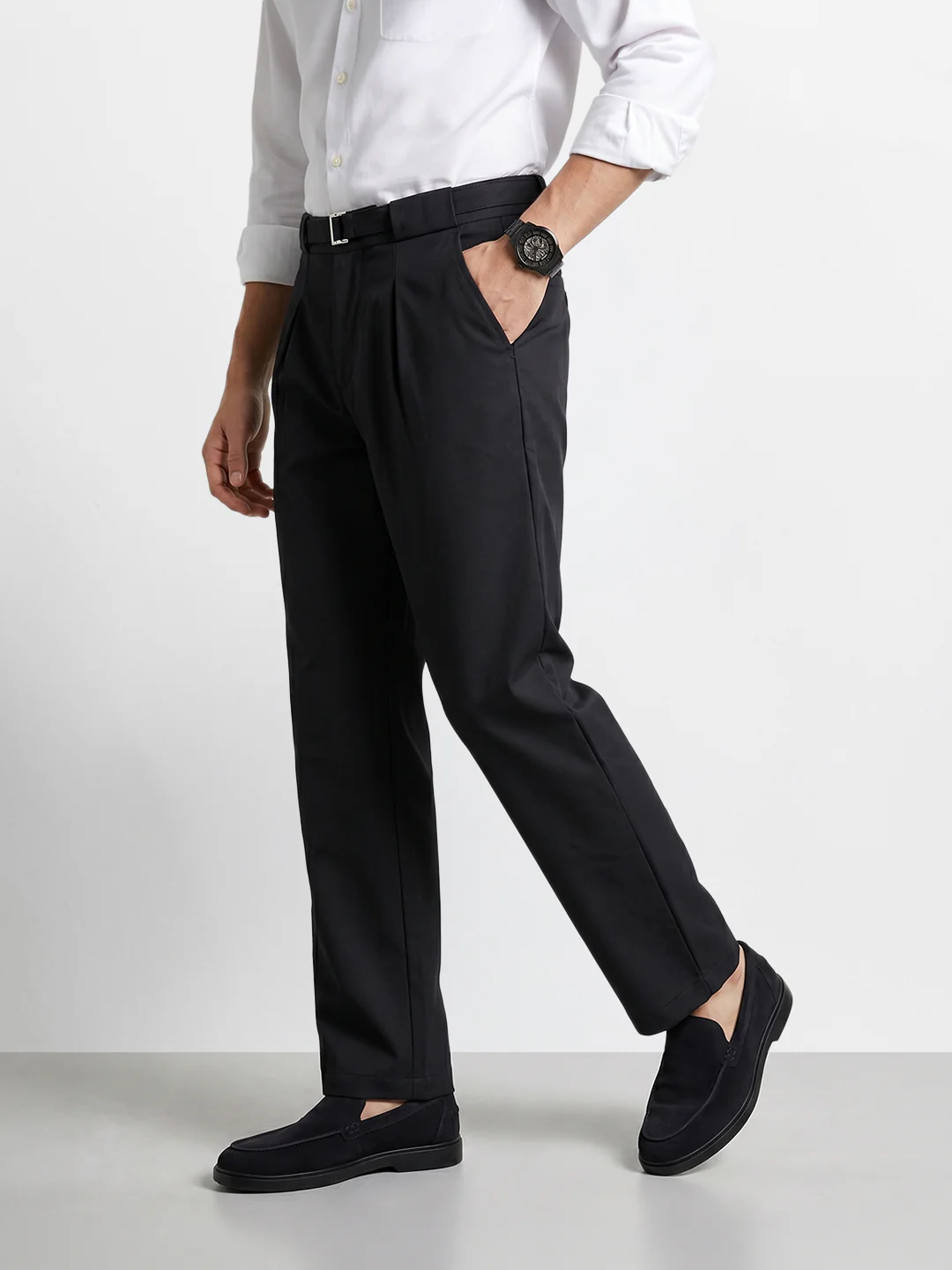 Men's Black Regular Fit Solid Casual Trousers - Image 3