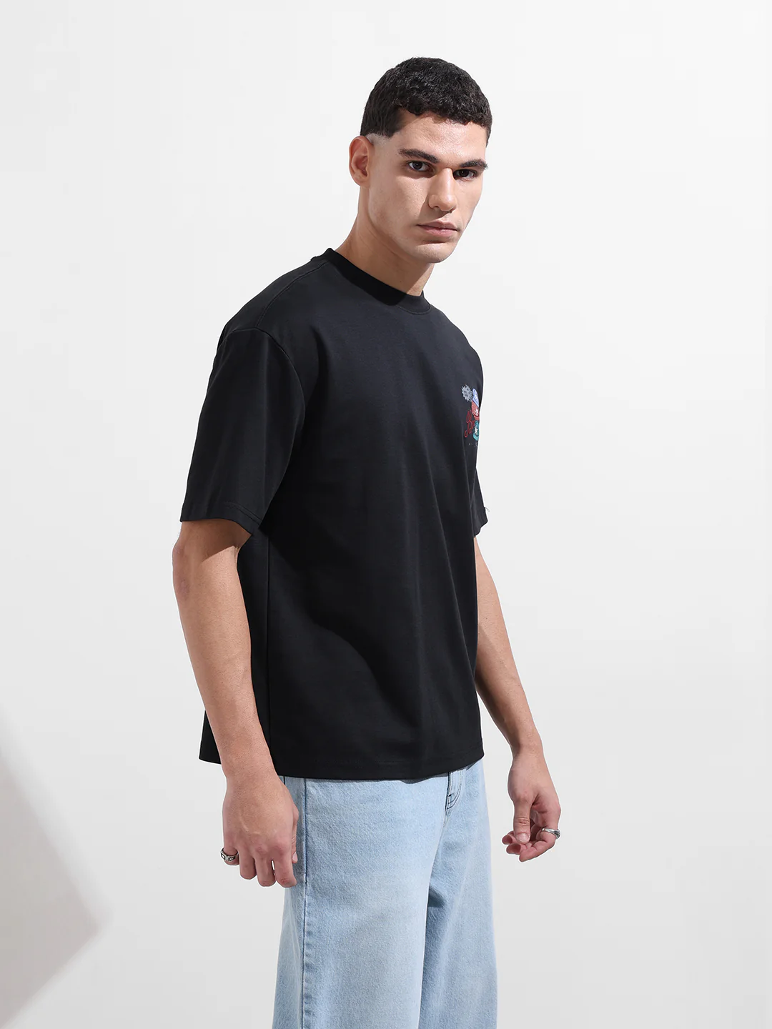 Men's Black Relaxed Fit Embroided 240 GSM Street Wear T-Shirt - Image 4