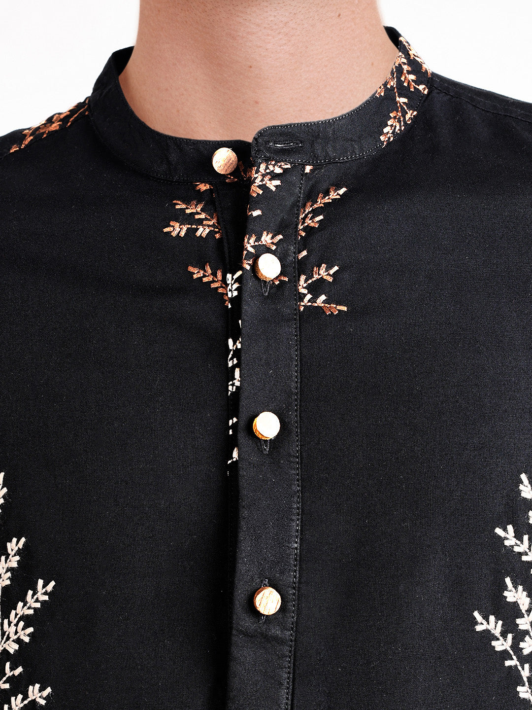 Men's Black Relaxed Fit Embroidered Casual Shirts - Image 3