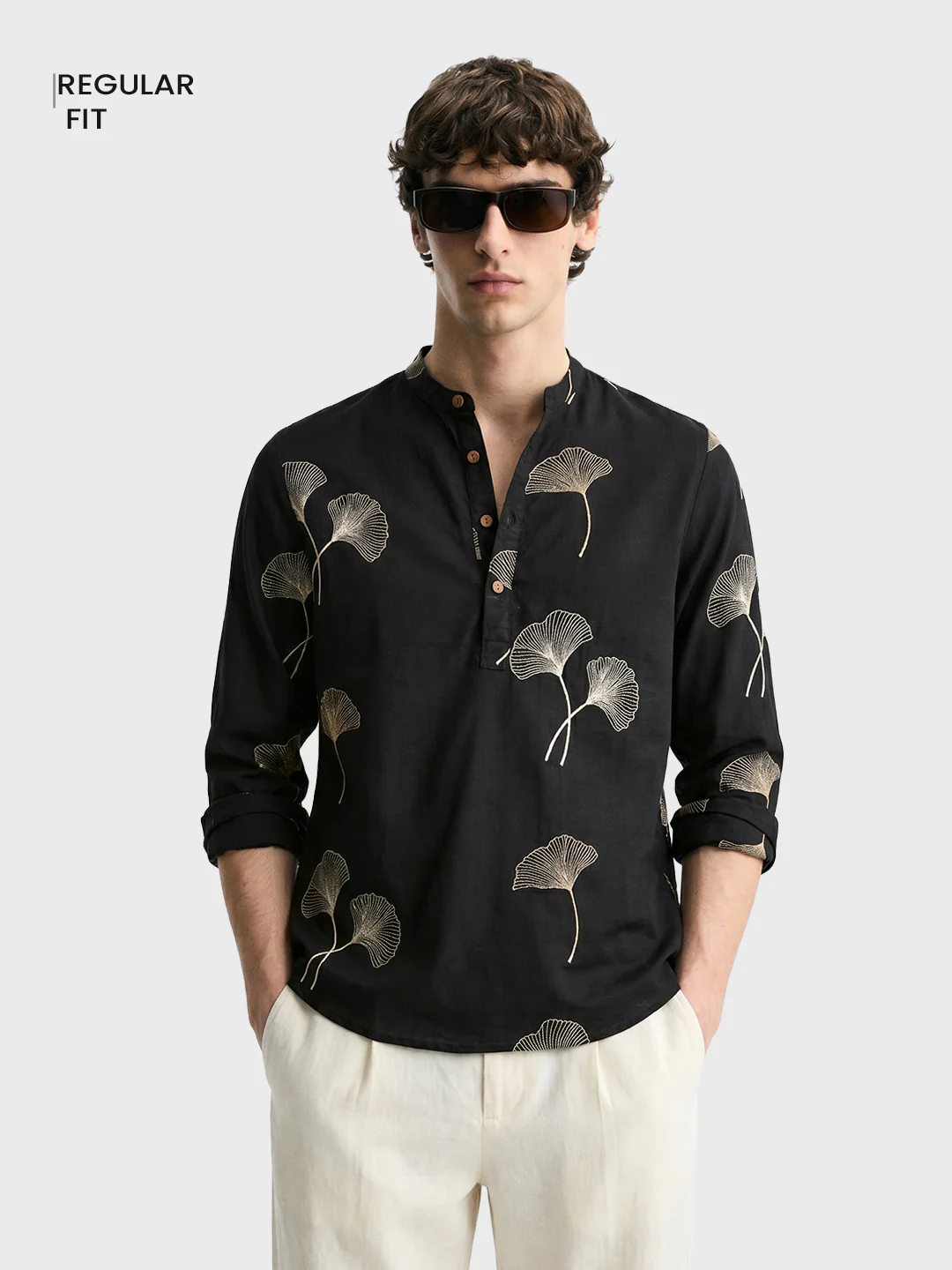 Men's Black Relaxed Fit Embroidered Casual Shirts - Image 2