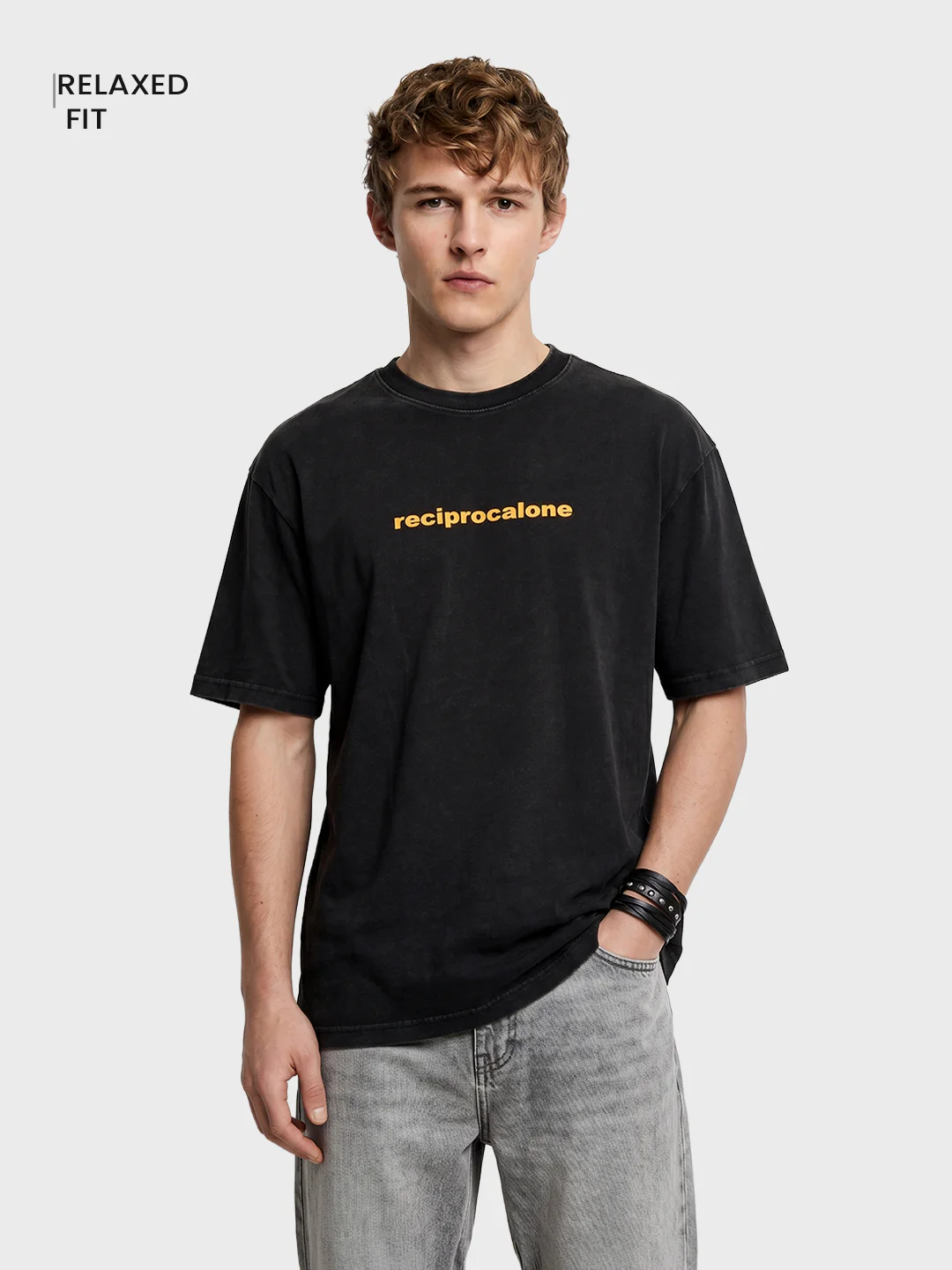 Men's Black Relaxed Fit Graphic Printed 240 GSM Street Wear T-Shirt - Image 2