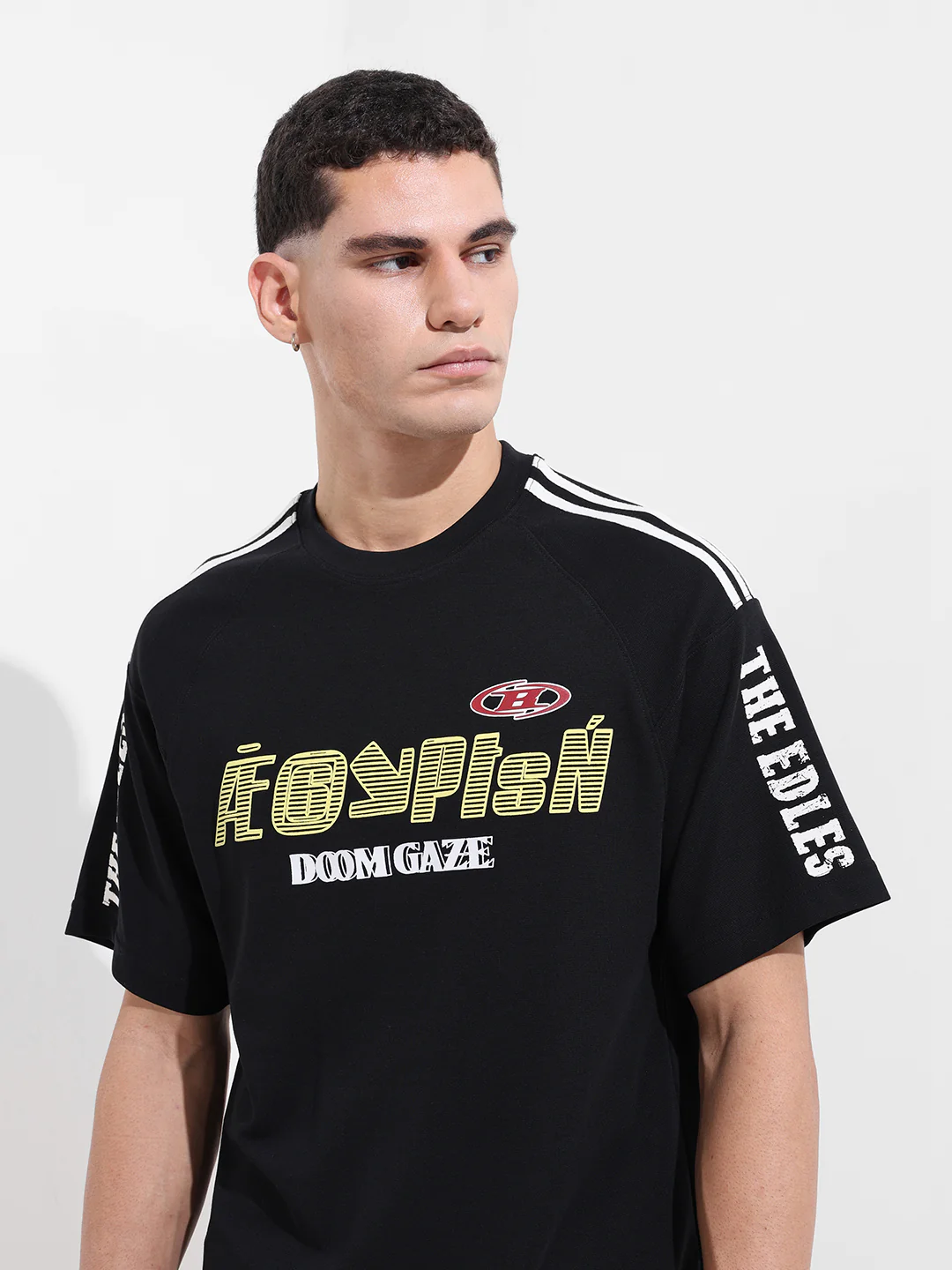 Men's Black Relaxed Fit Graphic Printed 240 GSM Street Wear T-Shirt - Image 2