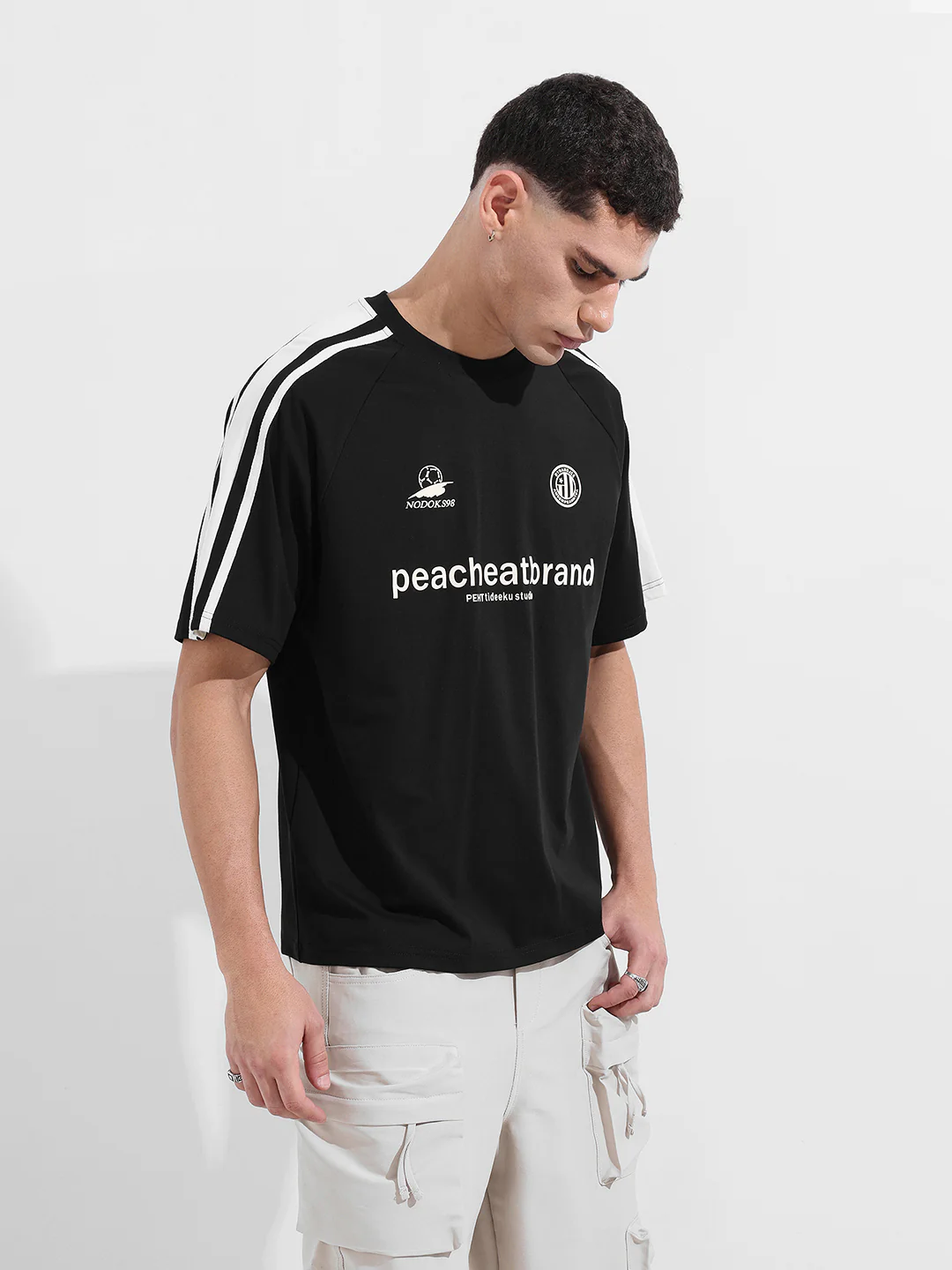 Men's Black Relaxed Fit Graphic Printed 240 GSM Street Wear T-Shirt - Image 2