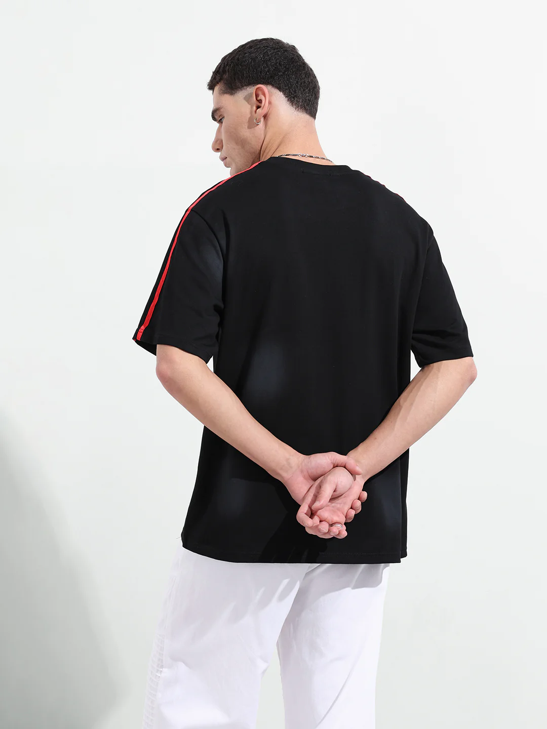 Men's Black Relaxed Fit Graphic Printed 240 GSM Street Wear T-Shirt - Image 5