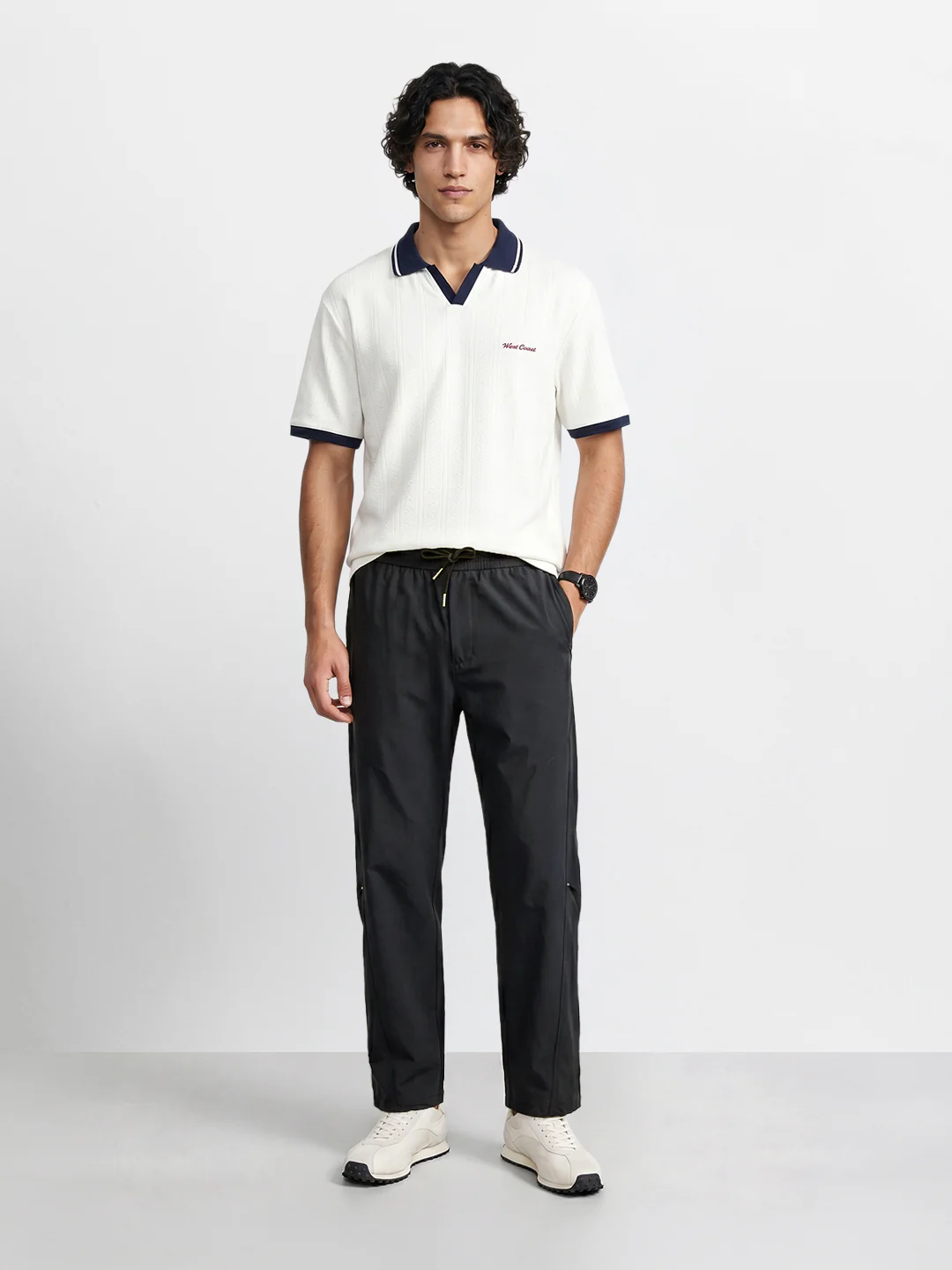 Men's Black Relaxed Fit Solid Utility Joggers - Image 6