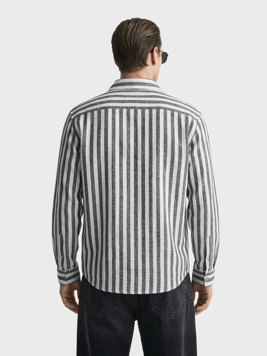 Men's Black Relaxed Fit Striped Casual Shirt - Image 5