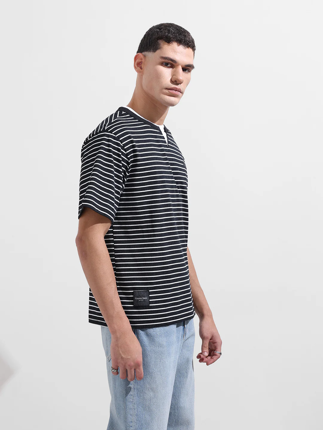 Men's Black Relaxed Fit Striped 240 GSM Street Wear T-Shirt - Image 3