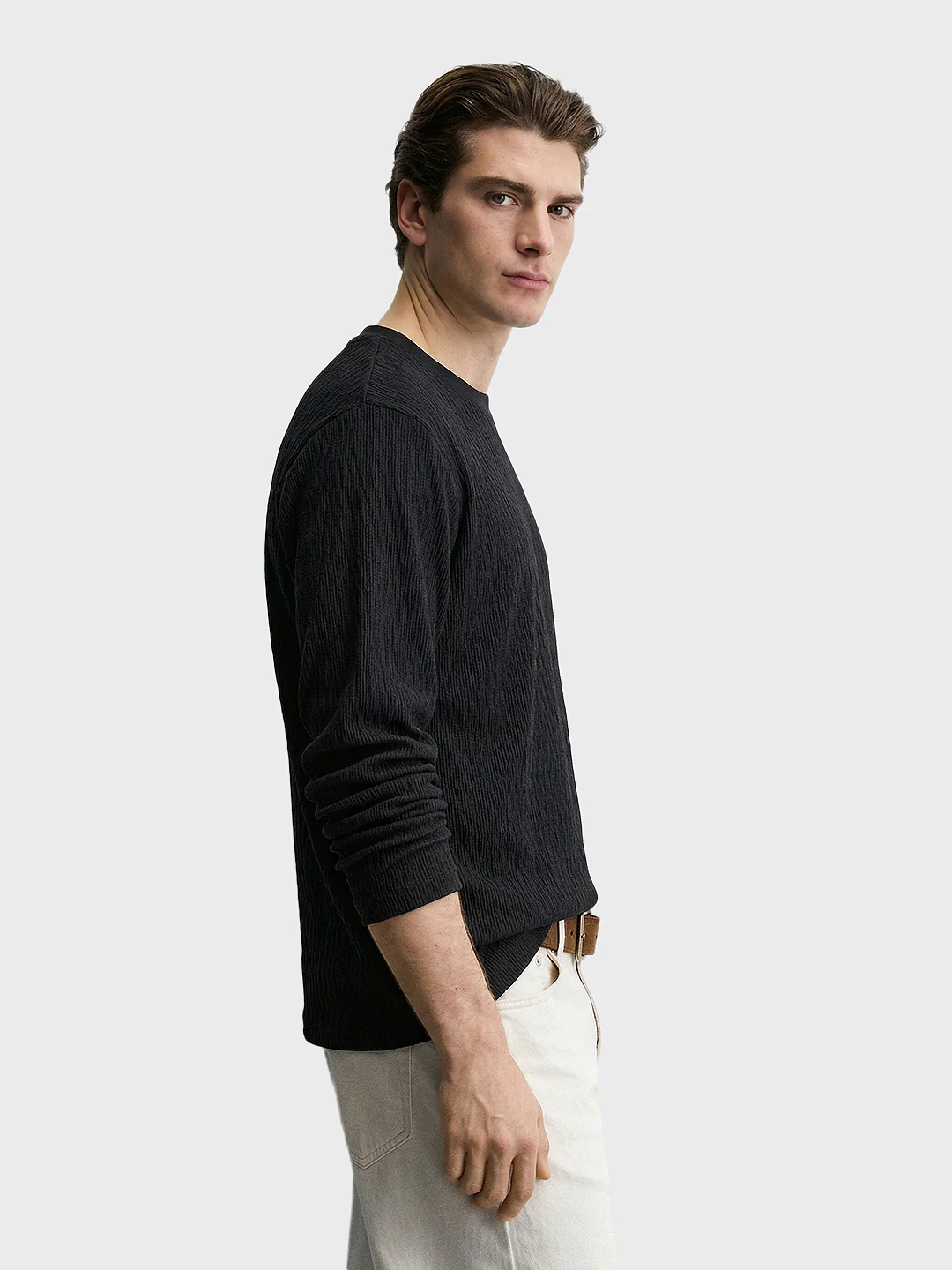 Men's Black Relaxed Fit Solid Casual T-Shirts - Image 4