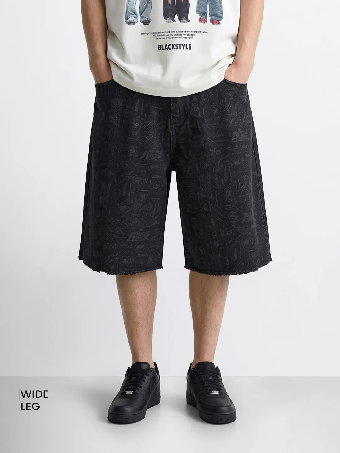 Men's Black Relaxed Fit Tom And Jerry Character Shorts