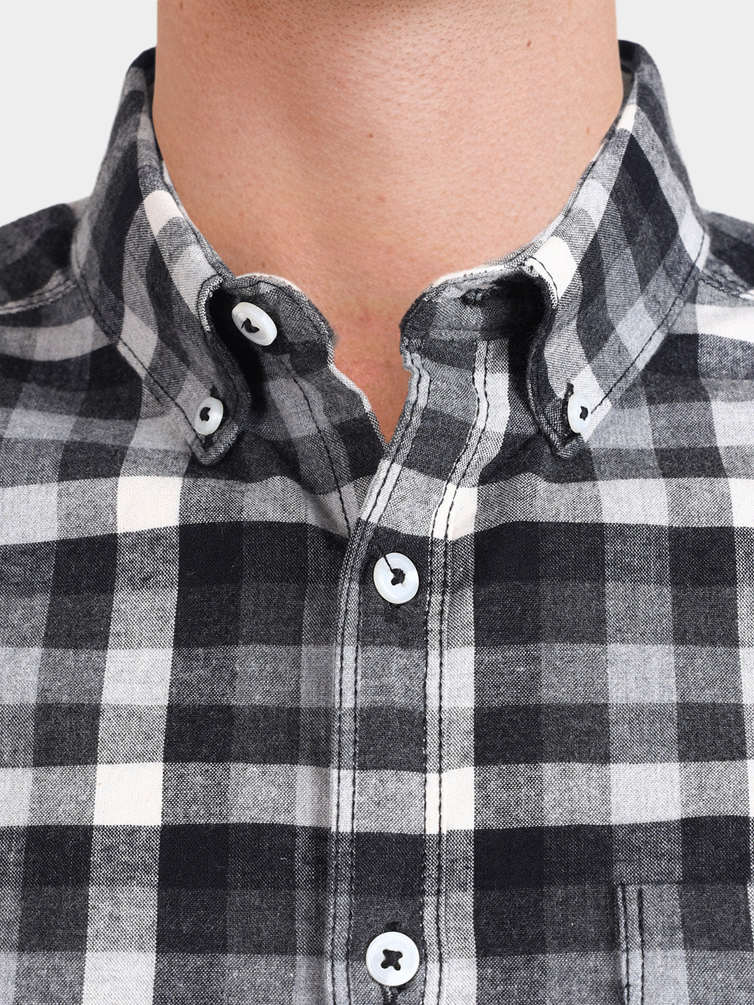Men's Black Slim Fit Checkered Casual Shirt - Image 3