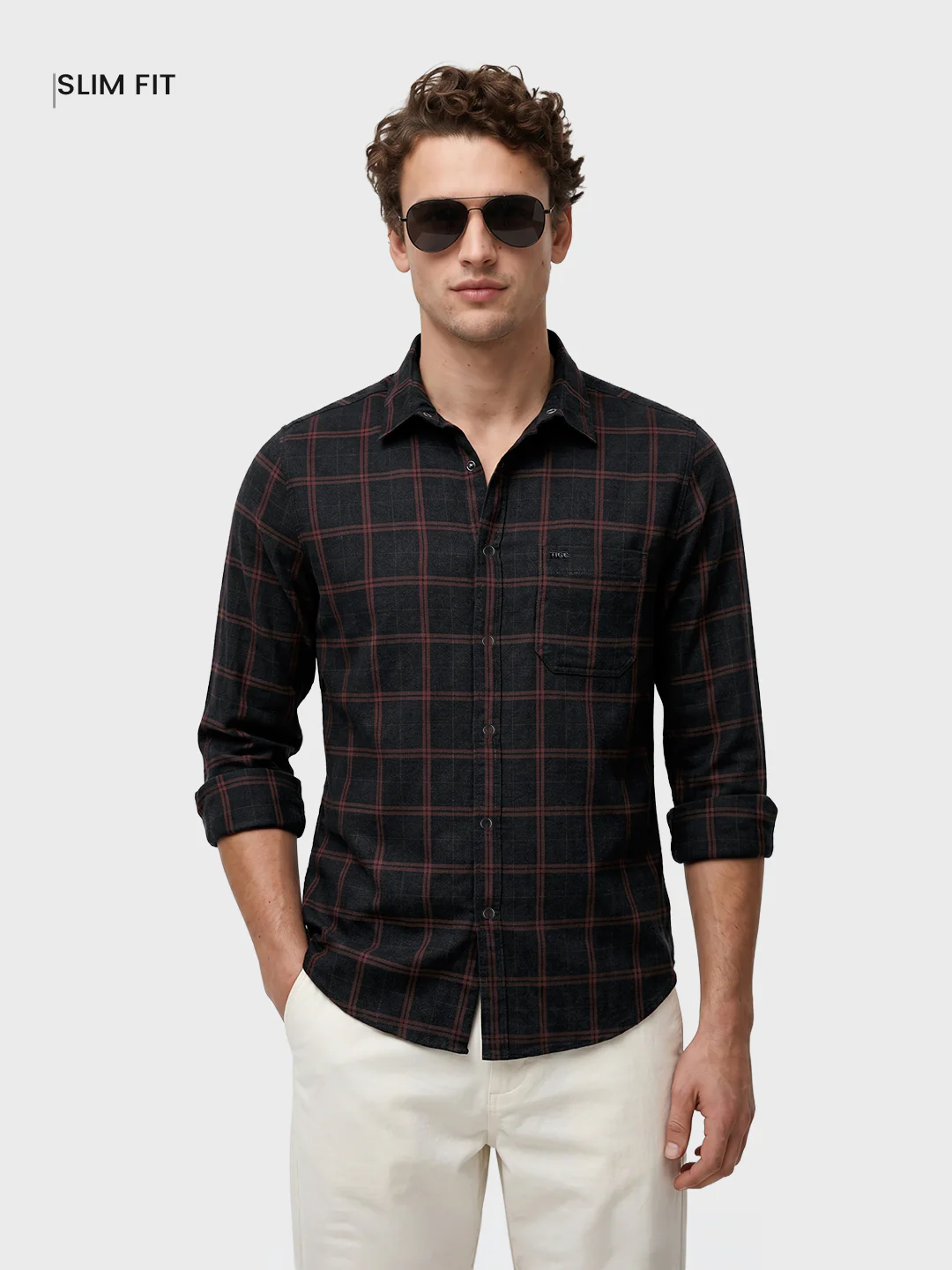 Men's Black Slim Fit Checkered Casual Shirts - Image 2