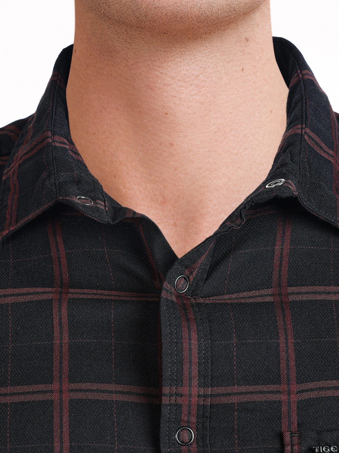 Men's Black Slim Fit Checkered Casual Shirts - Image 3
