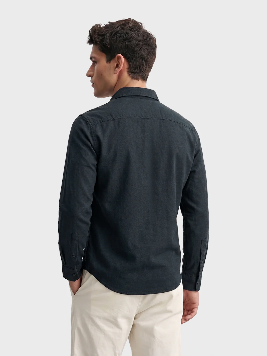 Men's Black Slim Fit Solid Casual Shirt - Image 5