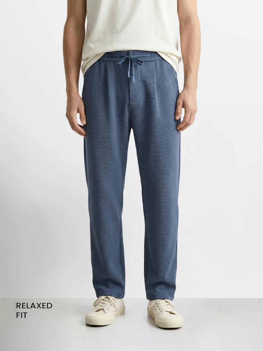 Men's Blue Relaxed Fit Textured Casual Joggers - Image 2
