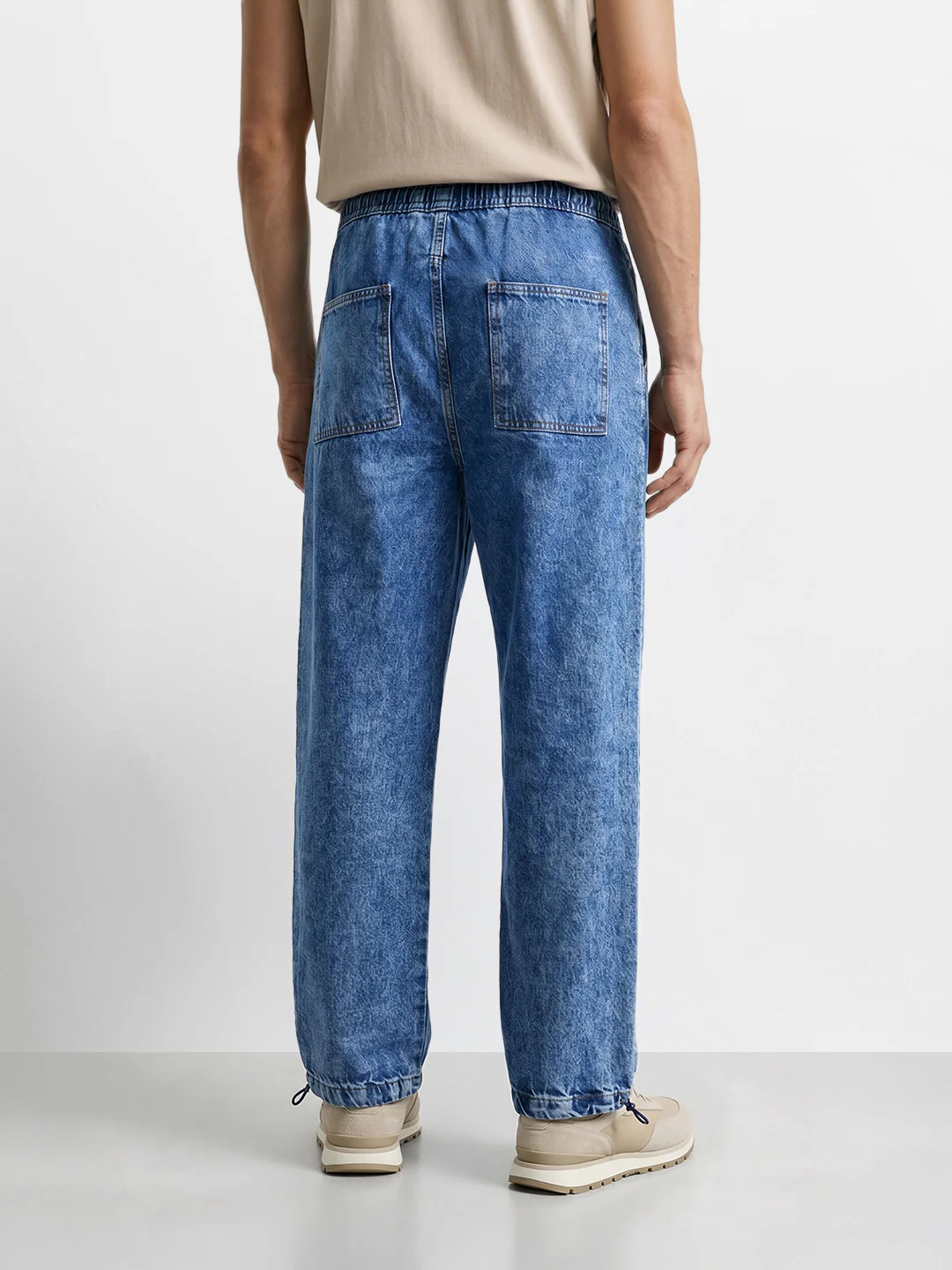 Men's Blue Relaxed Fit Solid Denim Joggers - Image 5