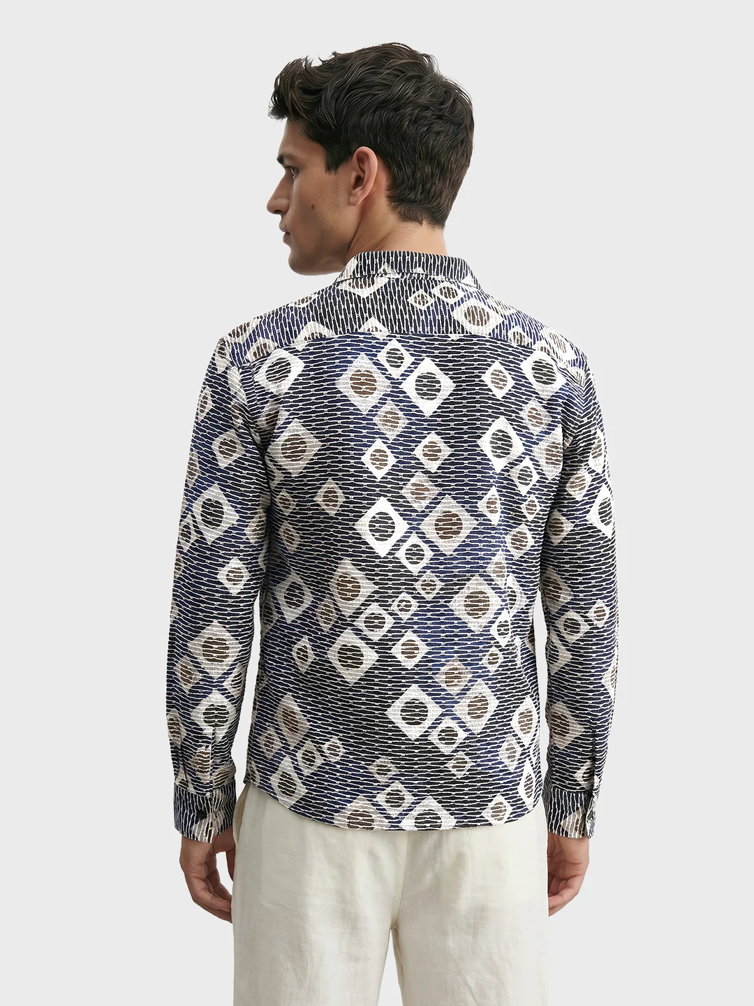 Men's Blue Relaxed Fit Solid Casual Shirt - Image 5