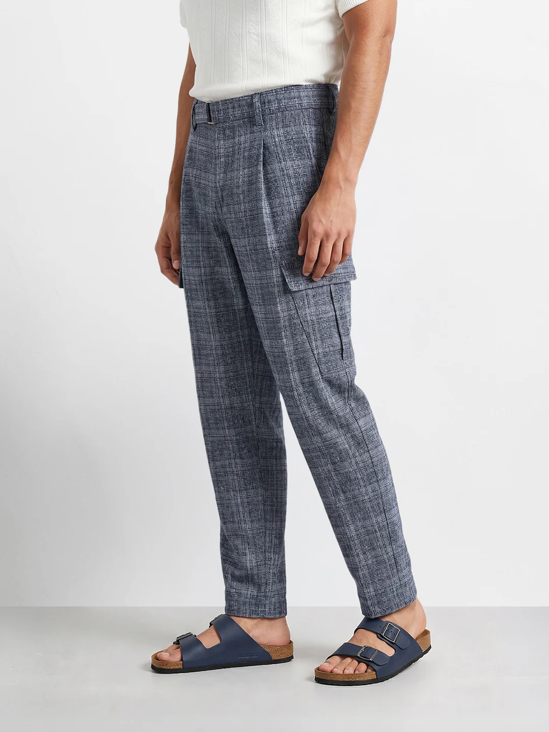Men's Blue Relaxed Fit Solid Casual Cargo - Image 4