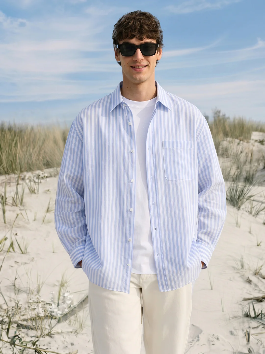 Men's Blue Super Relaxed Fit Vertical Stripes Casual Shirt
