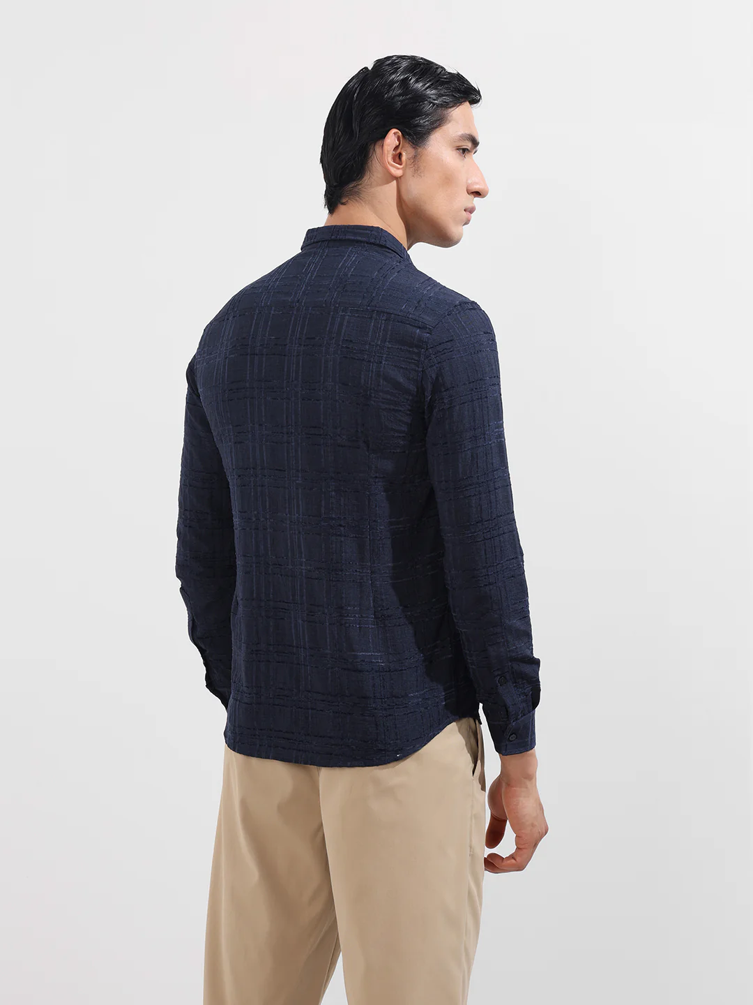 Men's Navy Blue Slim Fit Textured Party Wear Shirt - Image 6