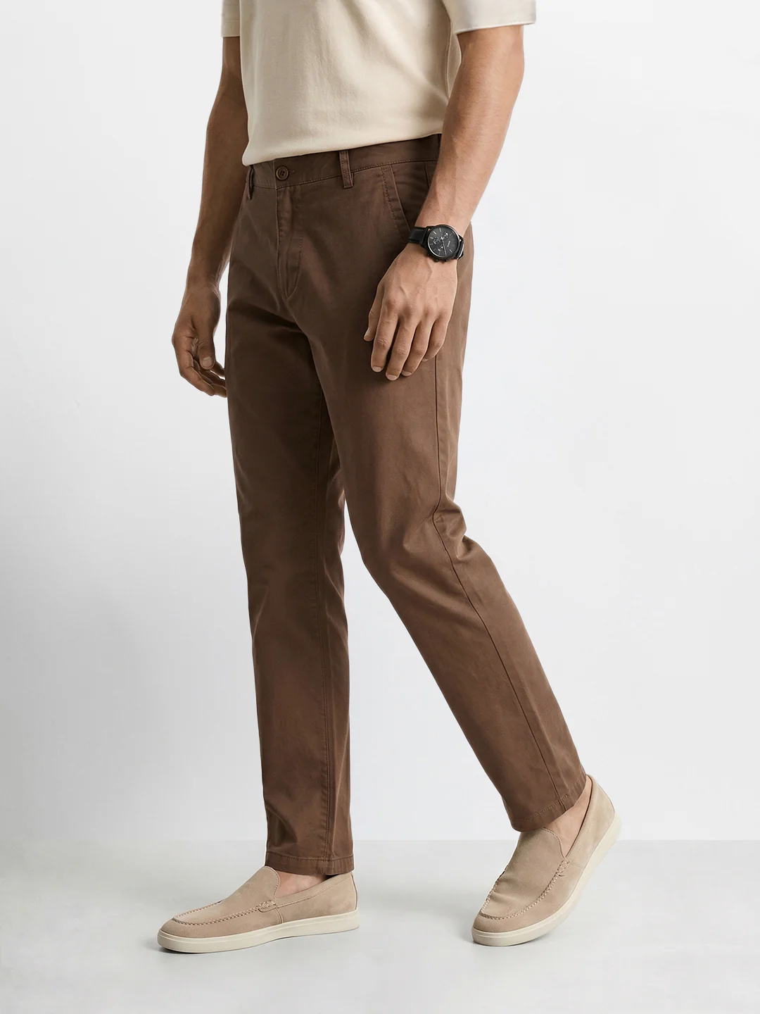 Men's Brown Regular Fit Solid Casual Chinos - Image 4