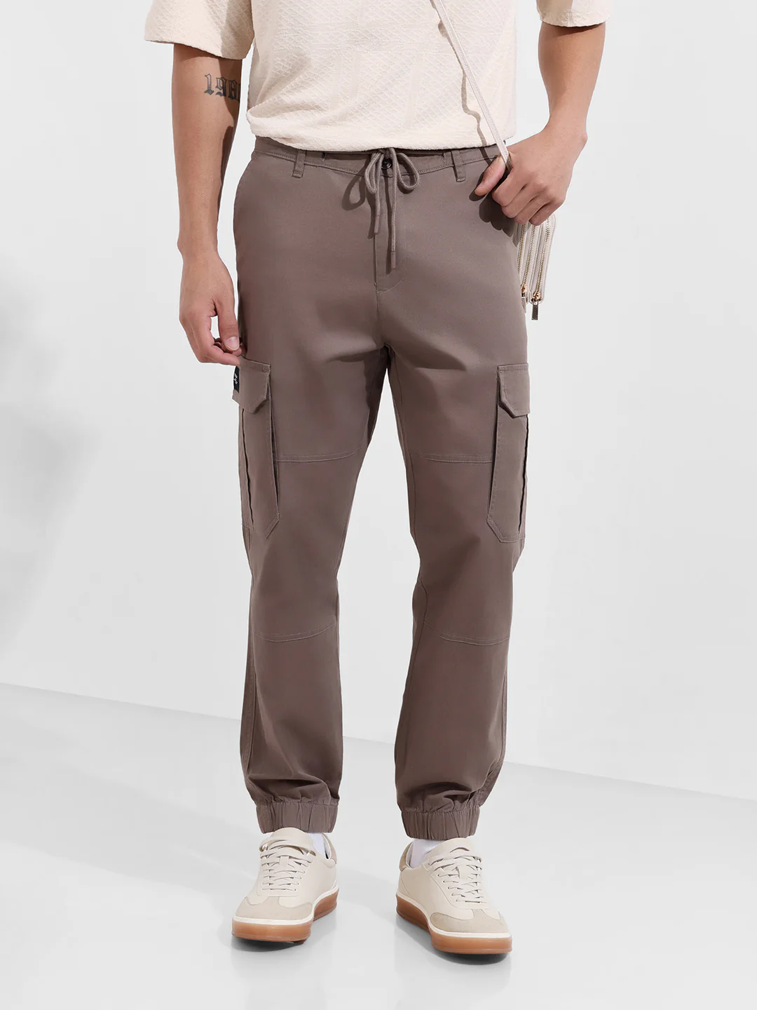 Men's Taupe Regular Fit Solid Utility Cargo