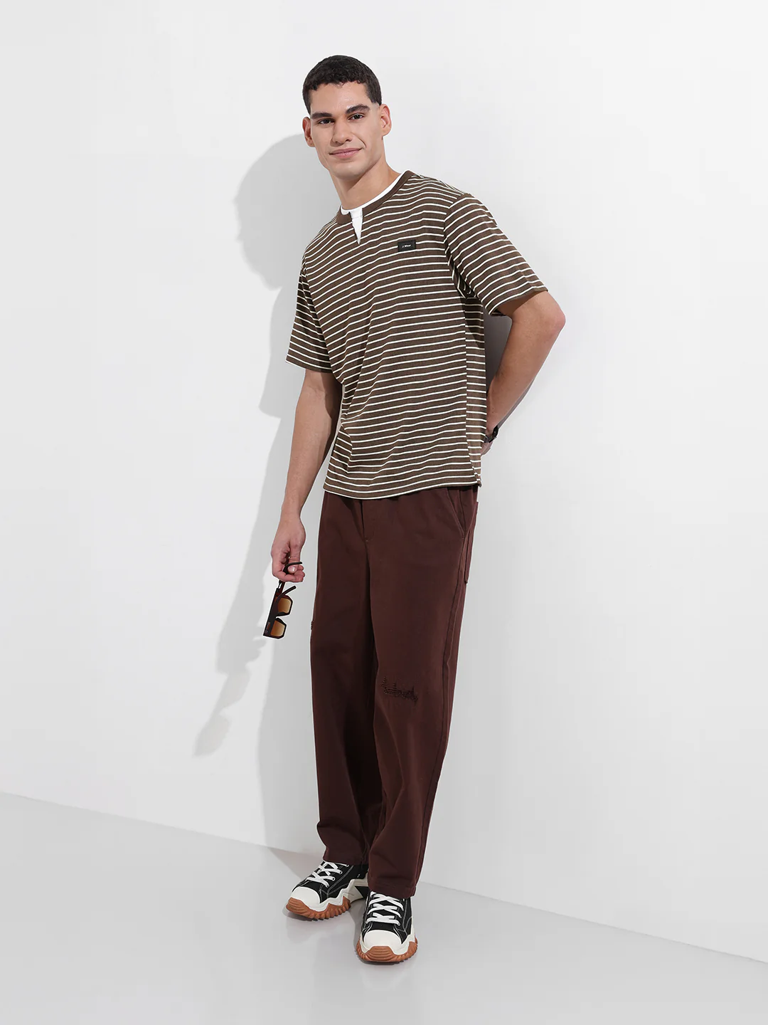 Men's Brown Relaxed Fit Striped 240 GSM Street Wear T-Shirt - Image 3