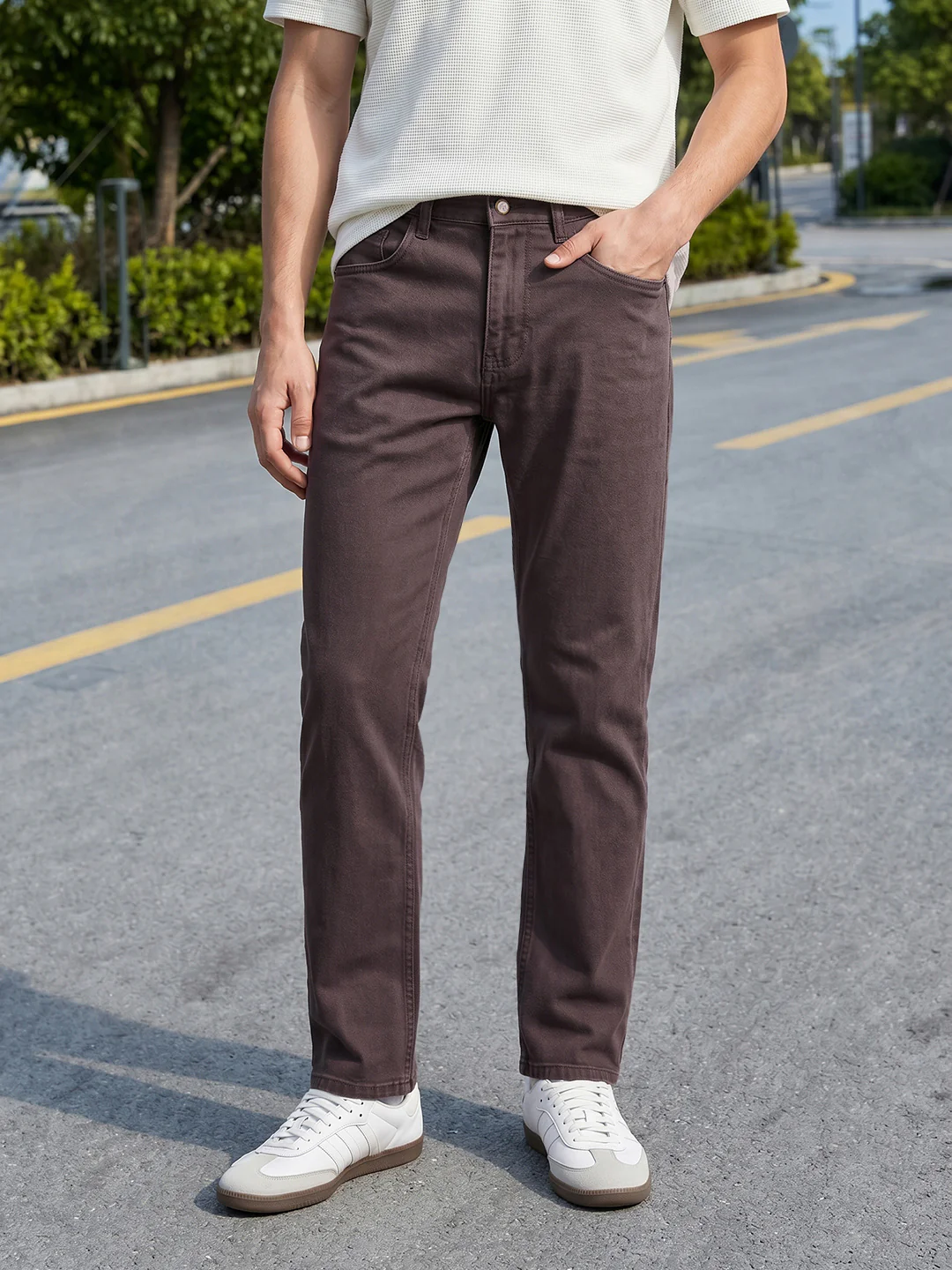 Men's Brown Slim Fit Solid Casual Jeans