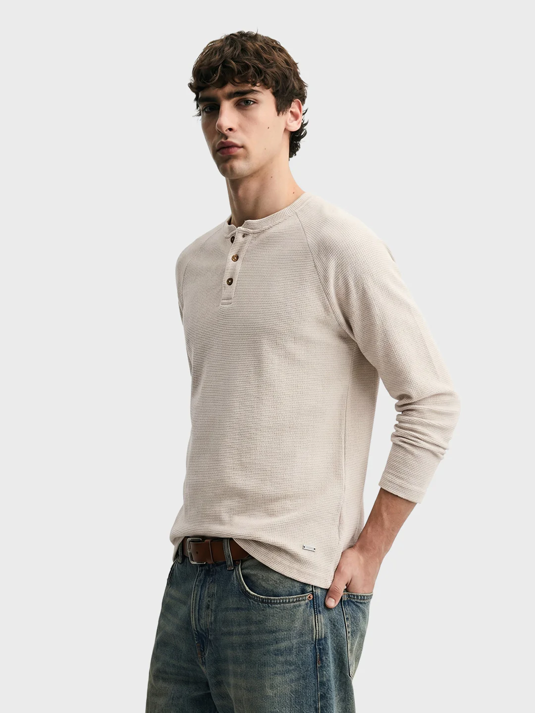 Men's Cream Regular Fit Solid Casual T-Shirt - Image 4