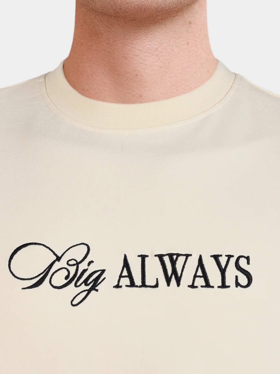 Men's Cream Relaxed Fit Graphic Printed Casual T-Shirt - Image 3