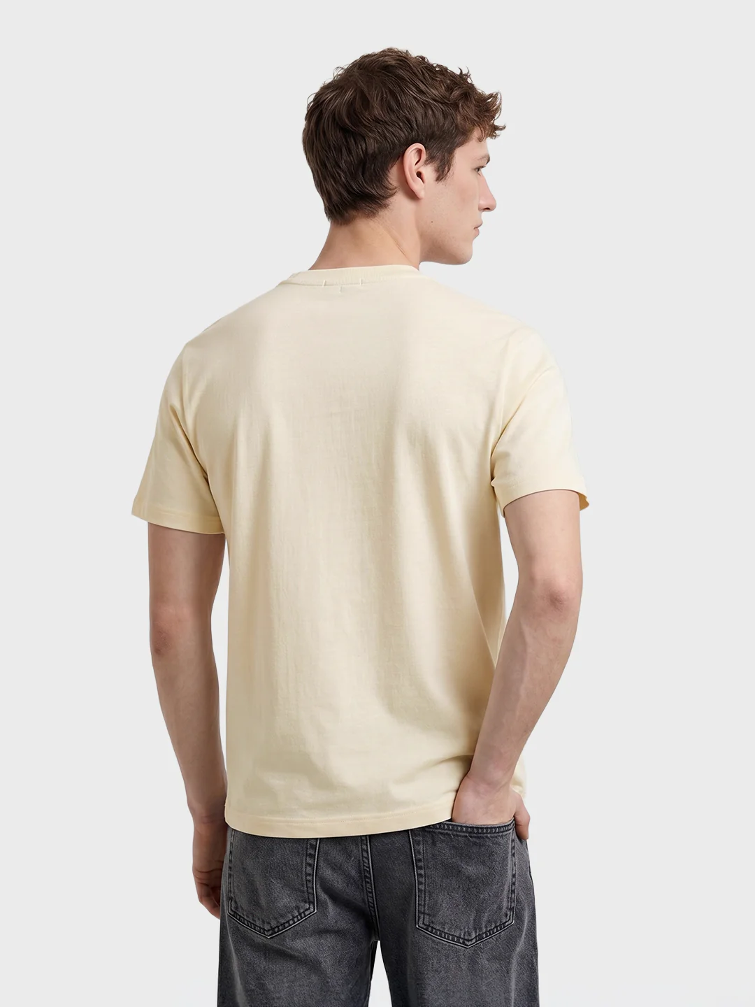 Men's Cream Relaxed Fit Graphic Printed Casual T-Shirt - Image 5