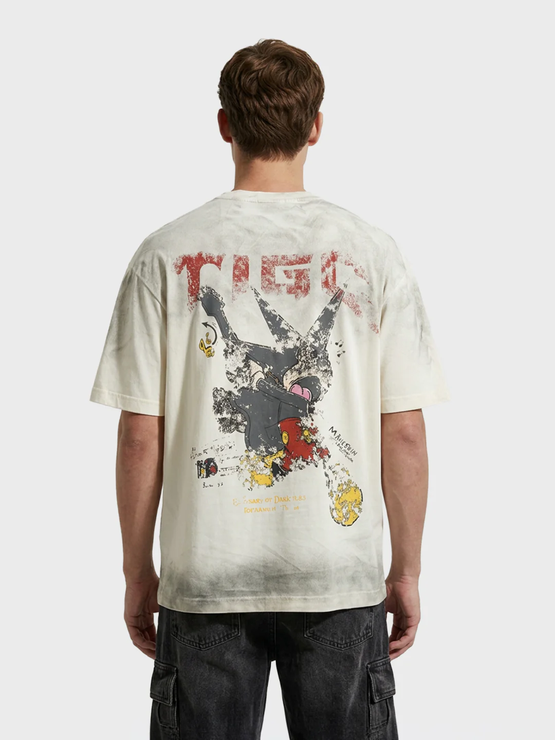Men's Cream Relaxed Fit Graphic Printed 240 GSM Street Wear T-Shirt - Image 6