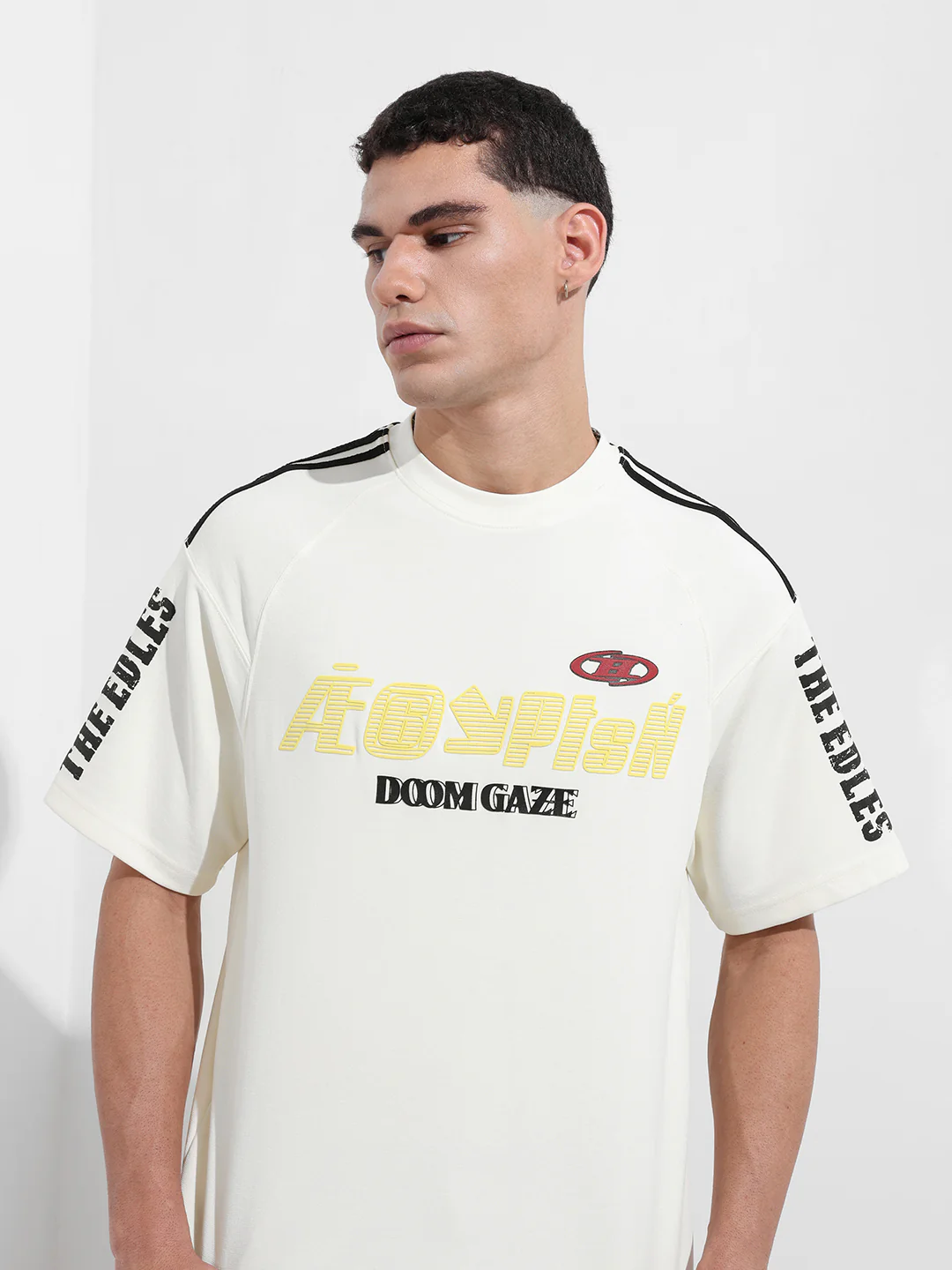 Men's Cream Relaxed Fit Graphic Printed 240 GSM Street Wear T-Shirt - Image 4
