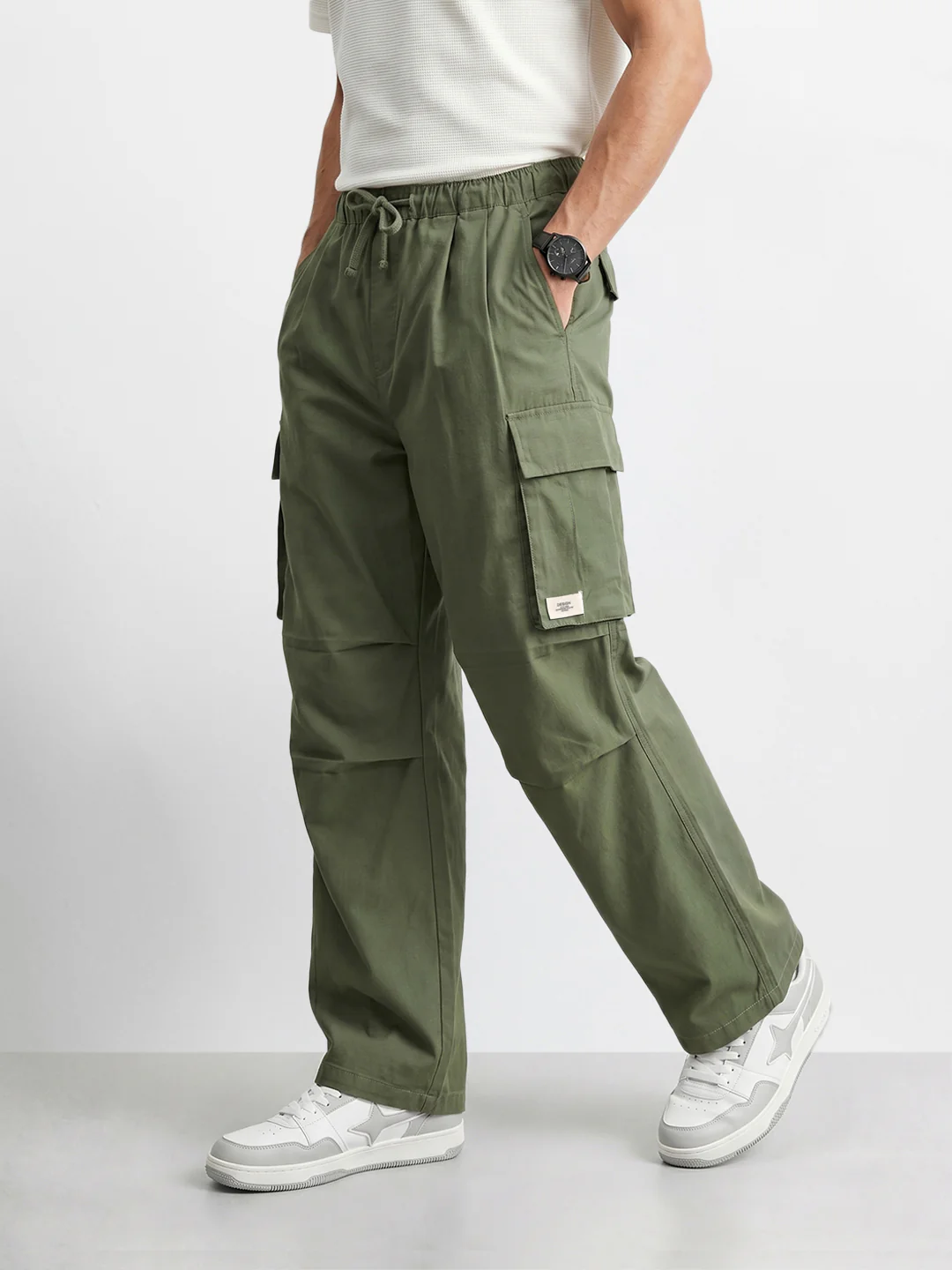 Men's Green Baggy Fit Textured Utility Joggers - Image 4