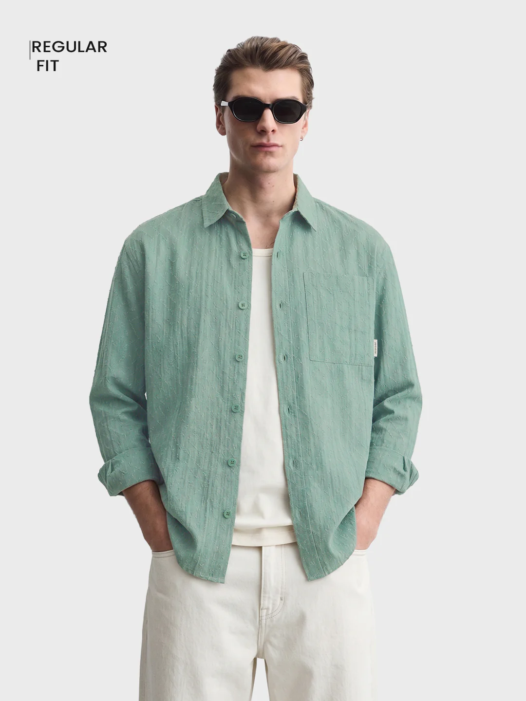 Men's Green Oversized Fit Textured Casual Shirts - Image 2