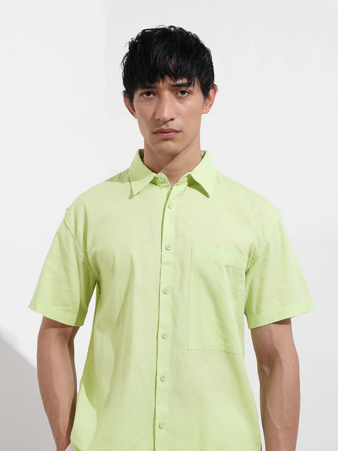 Men's Green Relaxed Fit Casual Shirt - Image 6