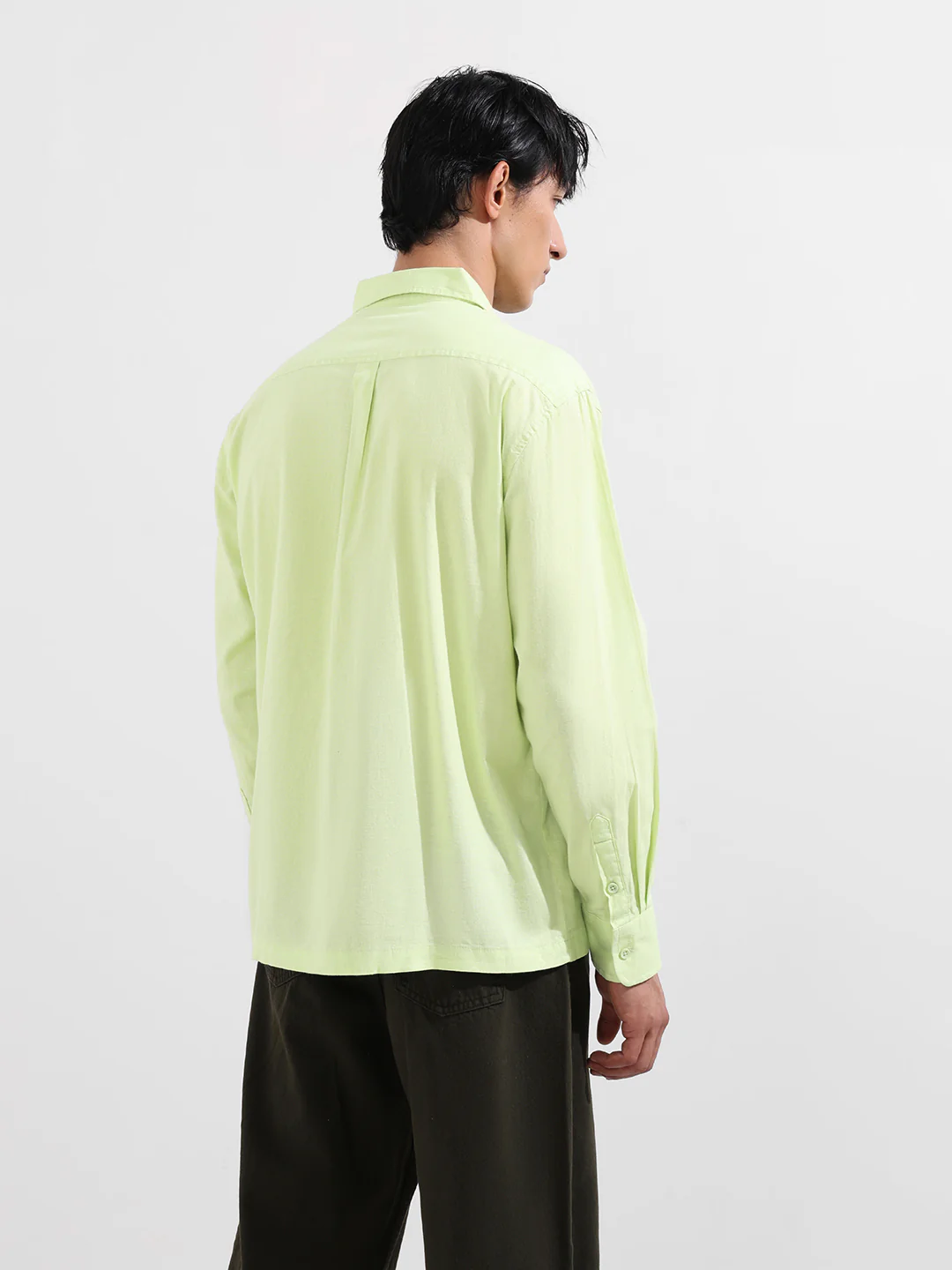 Men's Green Relaxed Fit Casual Shirt - Image 6