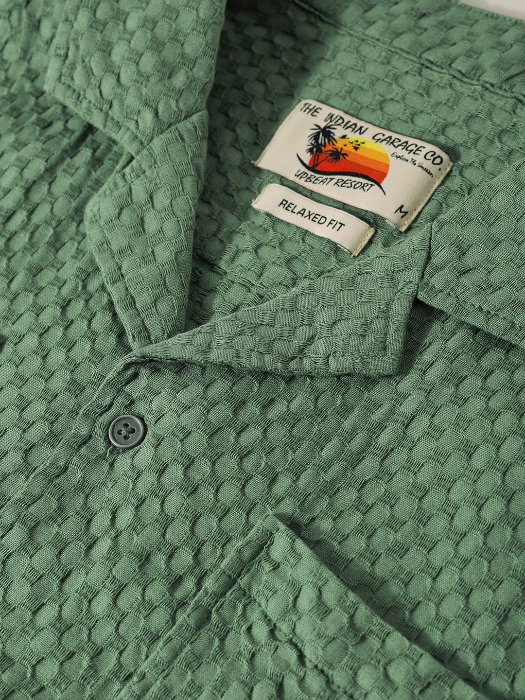 Men's Green Relaxed Fit Geometric Print Resort Wear Shirt - Image 3