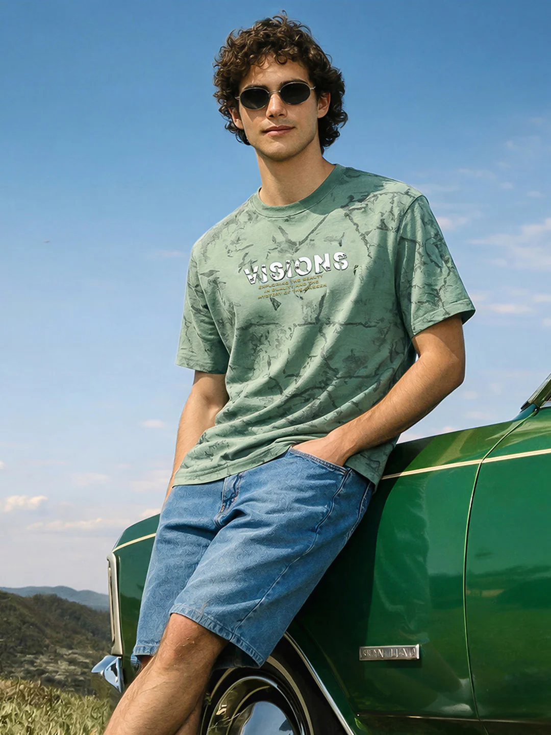 Men's Green Relaxed Fit Printed Casual T-Shirts