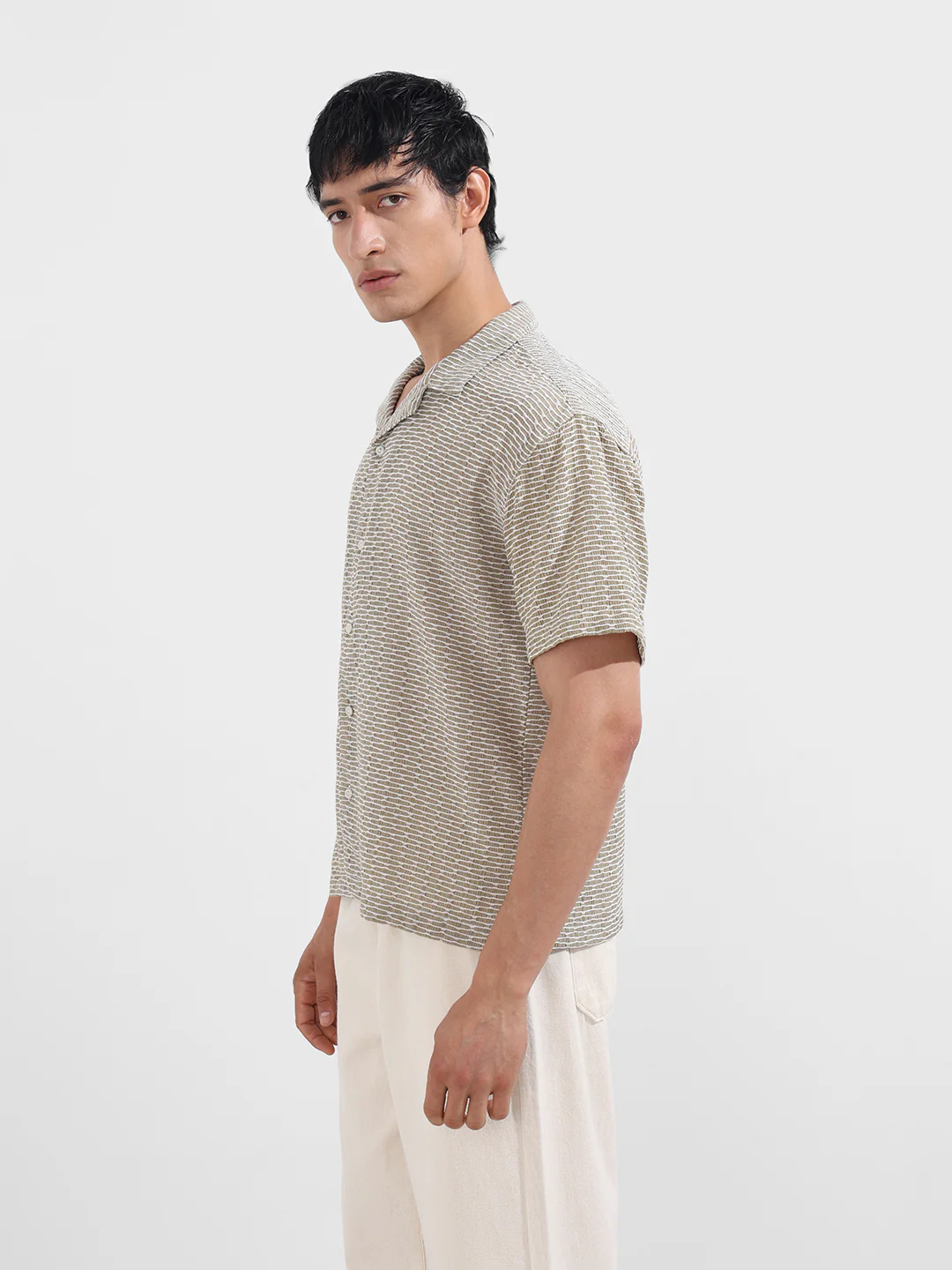 Men's Green Relaxed Fit Resort Wear Textured Shirt - Image 4