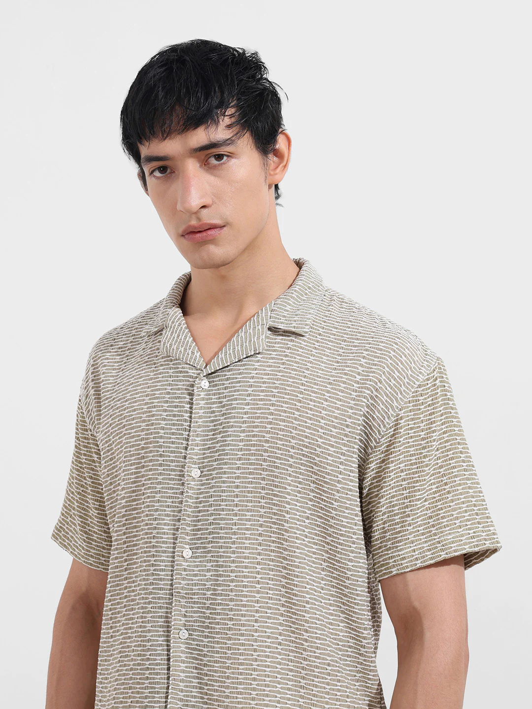 Men's Green Relaxed Fit Resort Wear Textured Shirt - Image 5